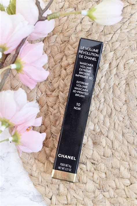 mascara chanel révolution|chanel le volume mascara review.